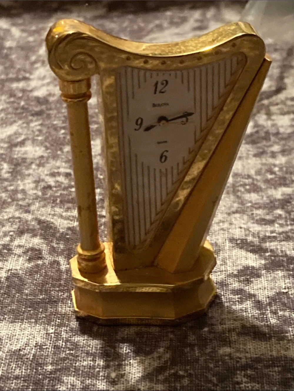 Bulova Golden Harp-Shaped Desk Top Clock Accent Works Perfectly